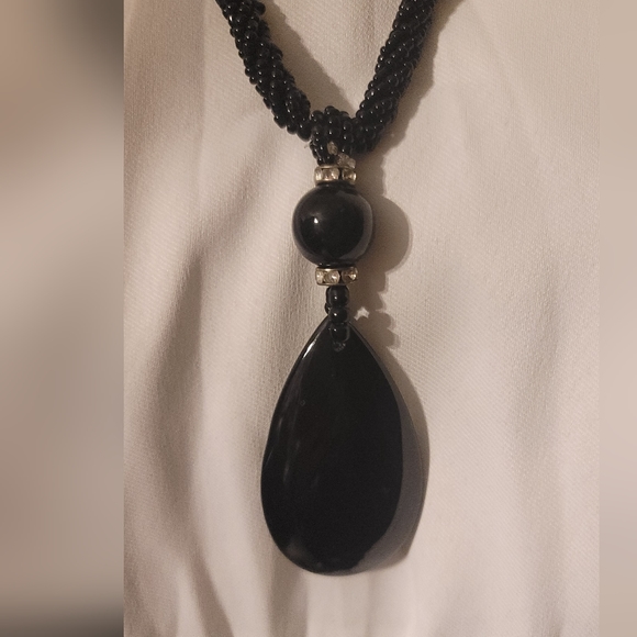 Black beads - long necklace - Picture 2 of 2